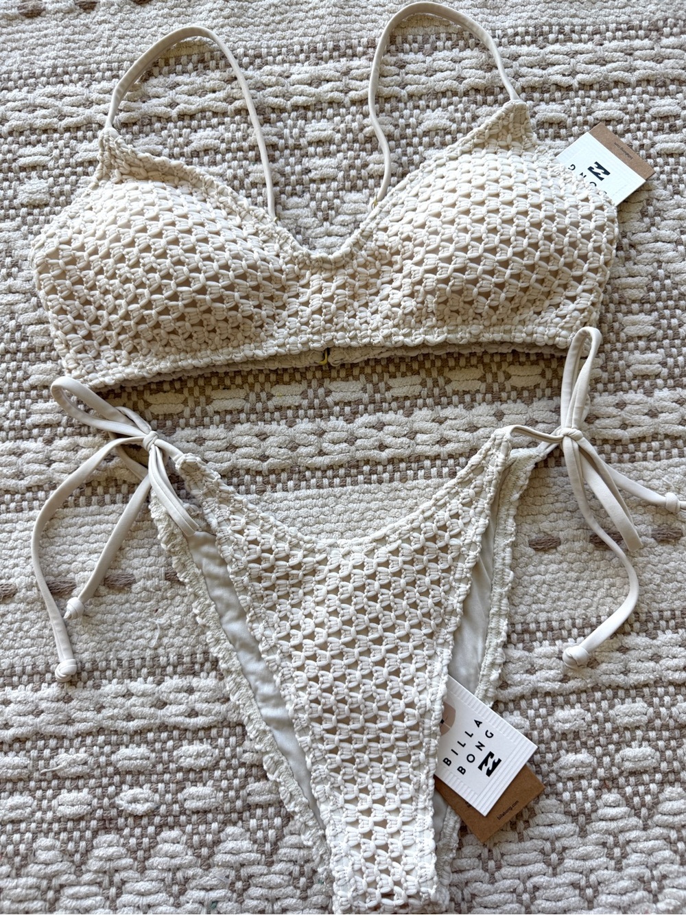 π₯π₯BILLABONG - TWISTED TIDES V BRALETTE SIDE-TIE DIPPI SKIMPY BIKINI SETπ₯π₯ - Picture 1 of 11